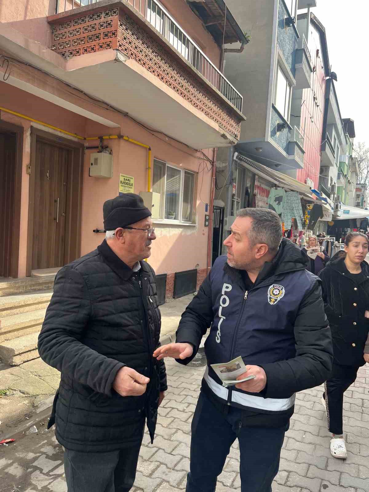 iznikte polisten dolandiricilik uyarisi 4 N5CWGmNz