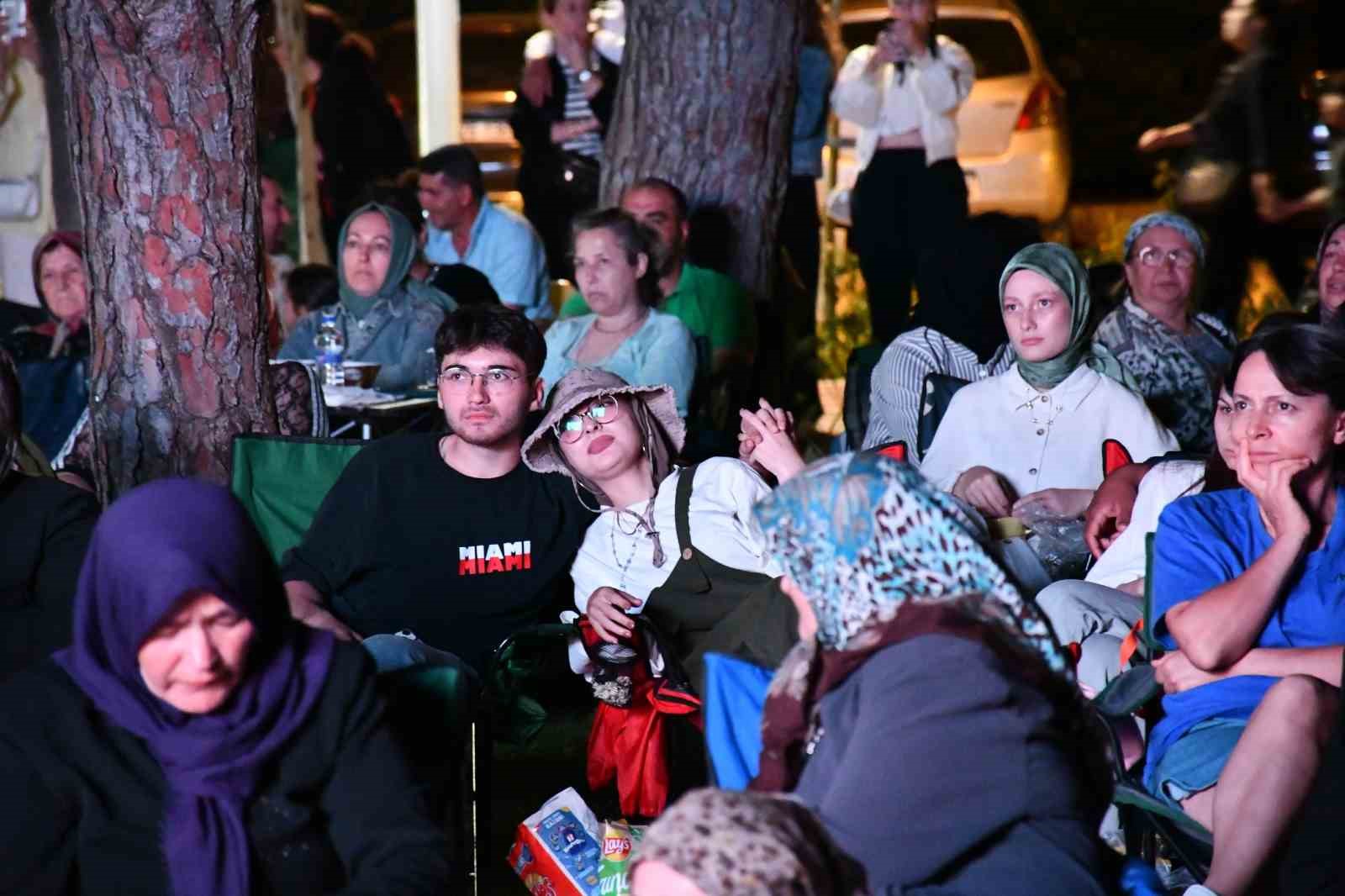 iznikte yesilcam nostaljisi yasandi 0 48F4Sjme