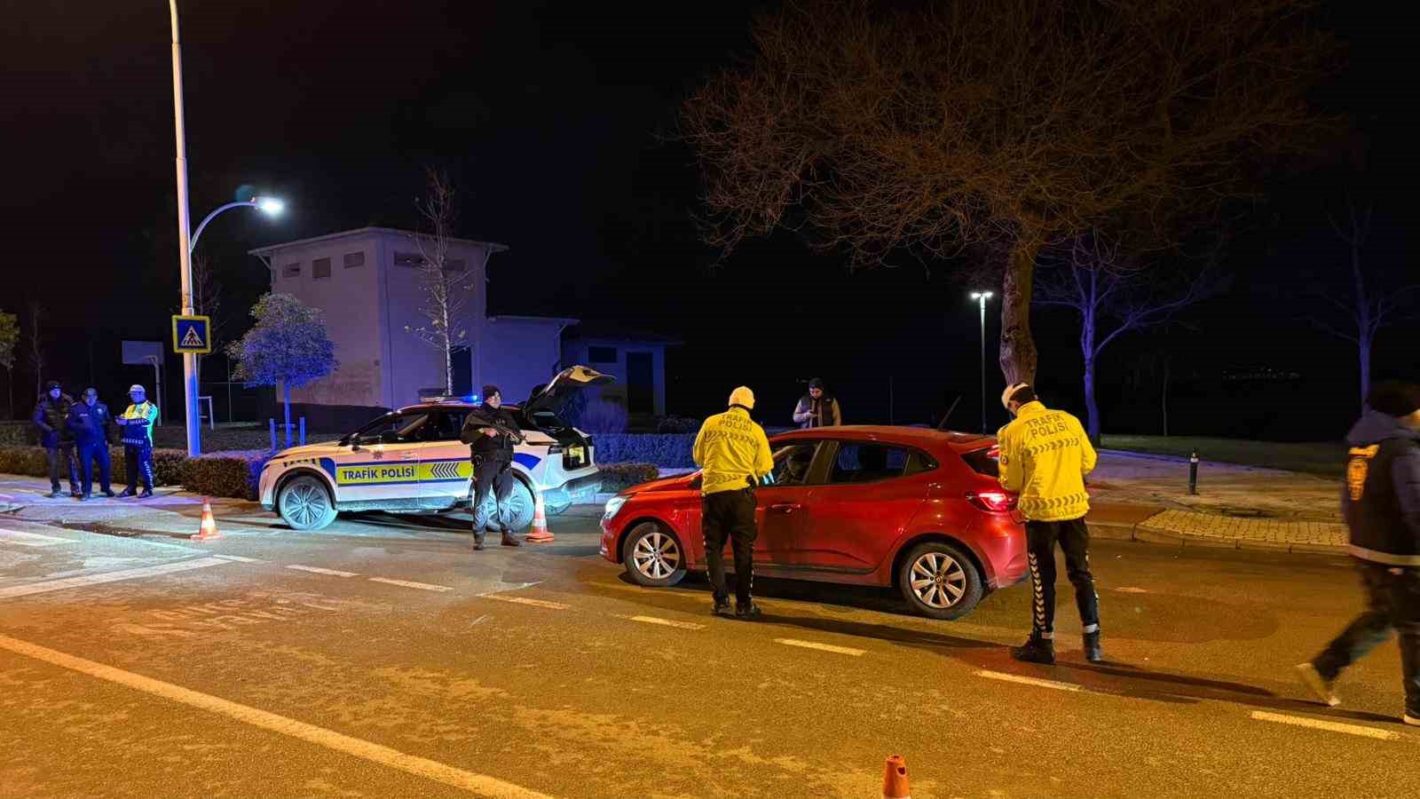 iznikte yilbasi gecesi huzur ve guven uygulamasi 4 ejTidWWd