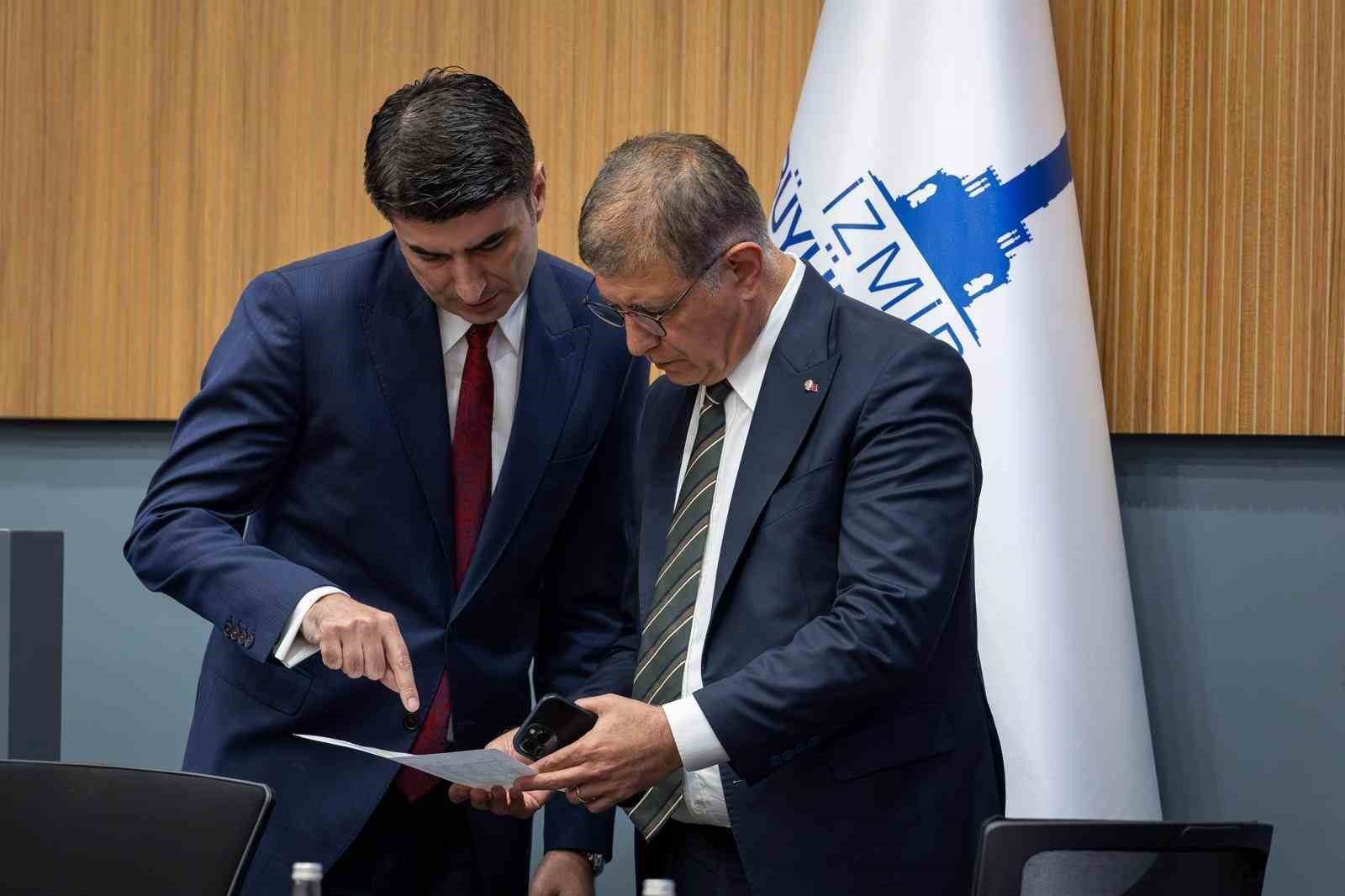 İZSU Genel Kurulu’nda su tarifelerinde indirim kararı 8 izsu genel kurulunda su tarifelerinde indirim karari 4