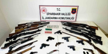 jandarma-ekiplerinden-silah-ve-kacakcilik-operasyonu-Aze5f1vE.jpg