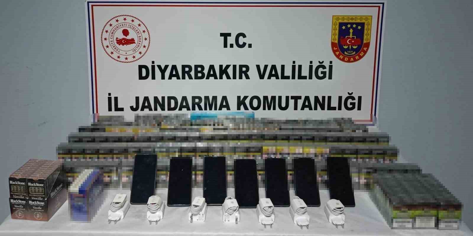 jandarma operasyonunda 66 supheliye islem yapildi silah ve cok sayida muhimmat ele gecirildi 1 mkSLfDks