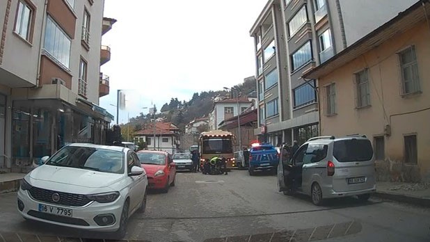 jandarma personelini yaralayan surucu kovalamaca sonrasi yakalandi 3 h8YZtIDO