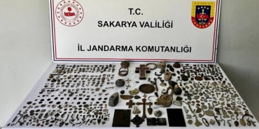 jandarmadan-anadolu-mirasi-operasyonu-589-tarihi-eser-ele-gecirildi-ZITcPHnm.jpg