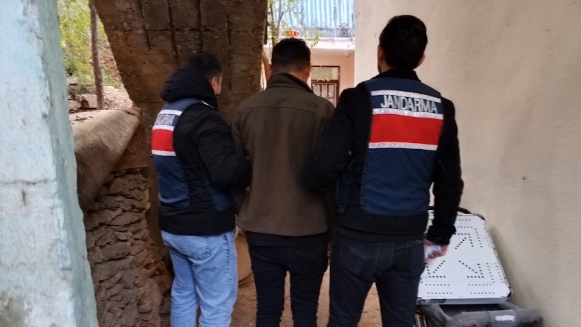 jandarmadan arac kiralama dolandiricilarina operasyon 55 milyon tllik vurgun ortaya cikti 2 f5U7jf4H