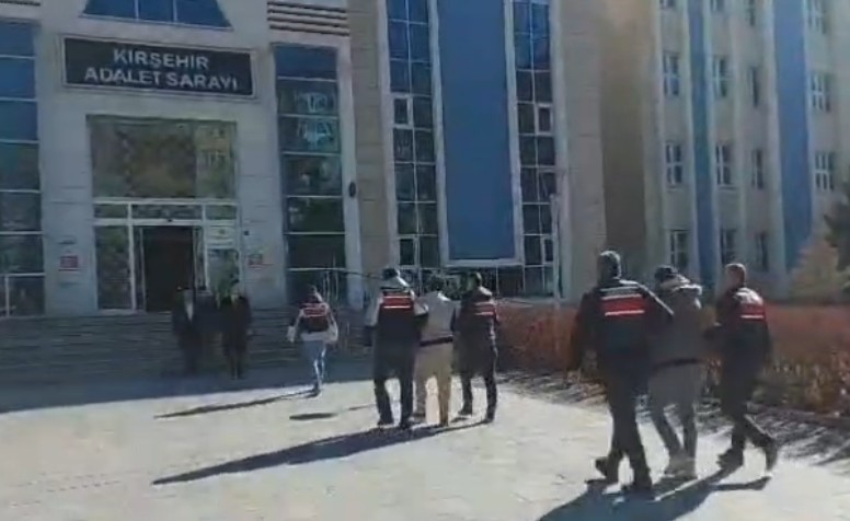 Jandarmadan DEAŞ’a eş zamanlı operasyon 5 jandarmadan deasa es zamanli operasyon 1 lK9s6Njg