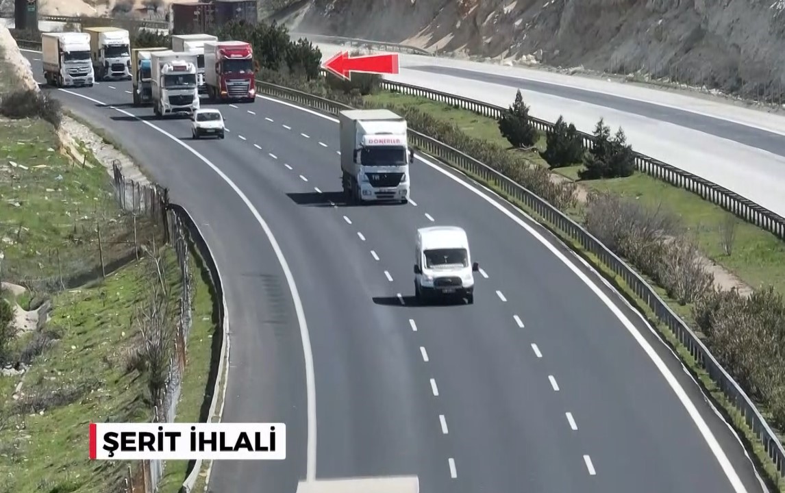 jandarmadan dron destekli trafik denetimi 4 bin 234 araca ceza 0