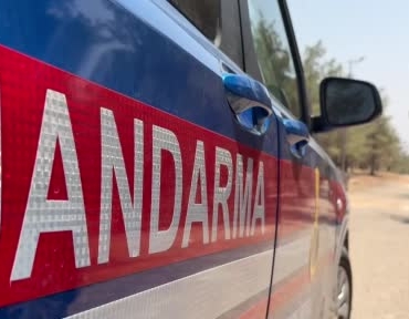 jandarmadan-orman-yanginlarina-karsi-uyari-ve-dron-destekli-devriye-karsi-uyari-ve-dron-destekli-MgWs2G3Y.jpg