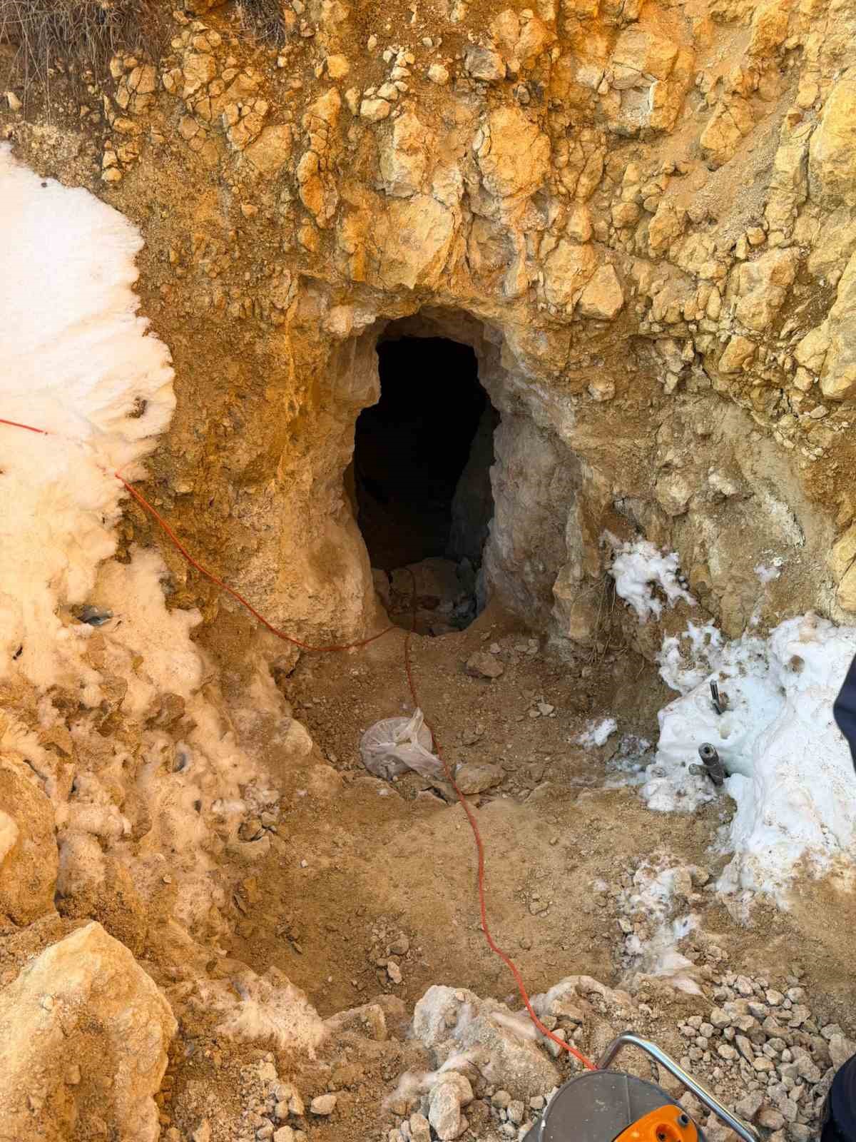 jandarmadan tokatta kacak kazi baskini 3