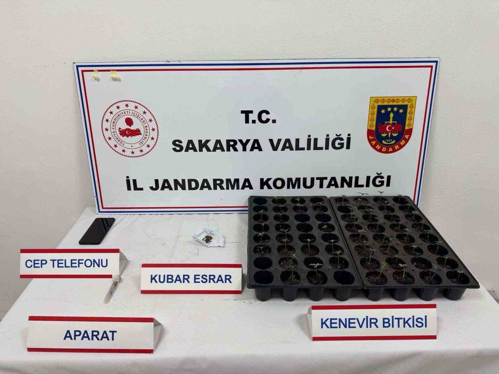jandarmadan torbaci operasyonu 4 tutuklama 3 zcX6STG5