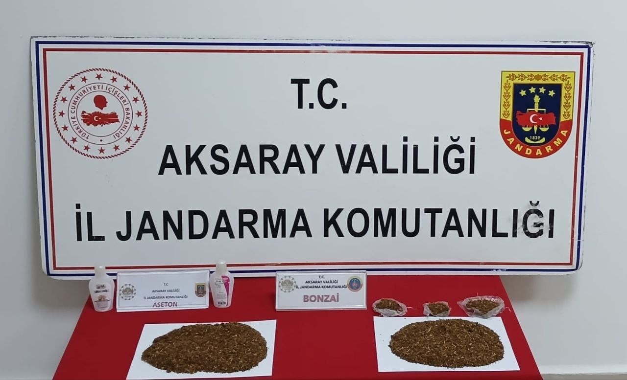 jandarmadan uyusturucu operasyonu 2 tutuklama 1 XfAlg3hp