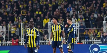 jayden-oosterwolde-ve-fred-cezali-duruma-dustu-qRB5jxJ6.jpg