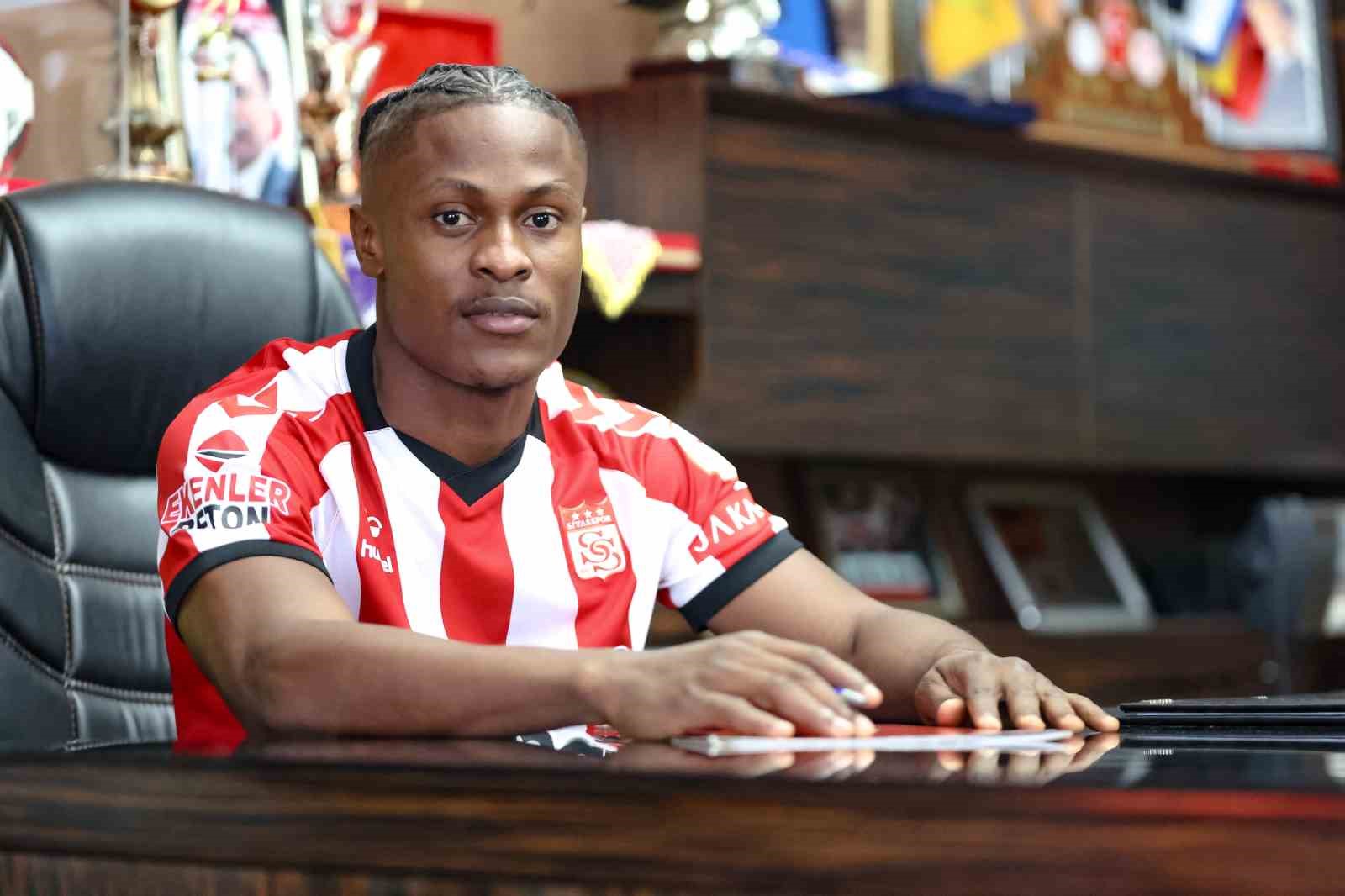 jonathan okoronkwo resmen sivassporda 2