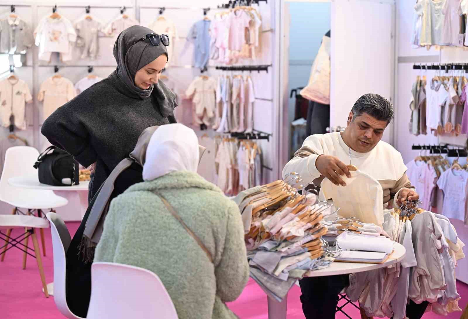 junioshow zorlu kuresel sartlarda sektorun umutlarini tazeledi 5 JvkWj8pX