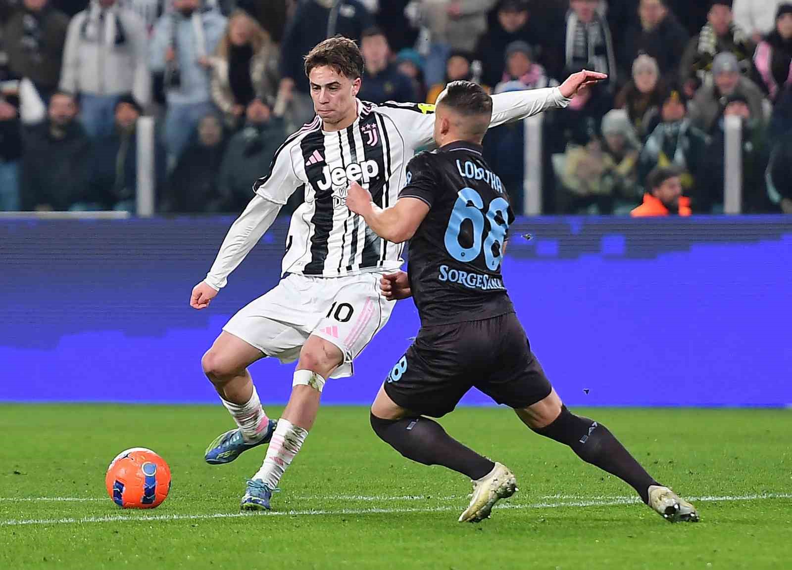 juventus napoliyi farkli maglup etti 0 QdVkaWJU