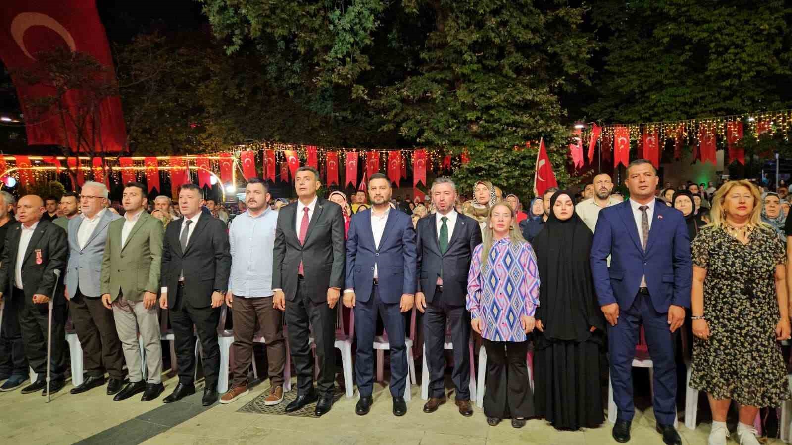 k githane meydaninda 15 temmuz demokrasi ve mill birlik gunu nobeti 1 S3KeFfey