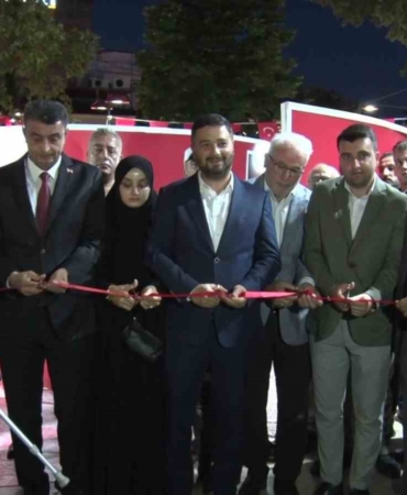 k-githane-meydaninda-15-temmuz-demokrasi-ve-mill-birlik-gunu-nobeti-SstY9Qi4.jpg