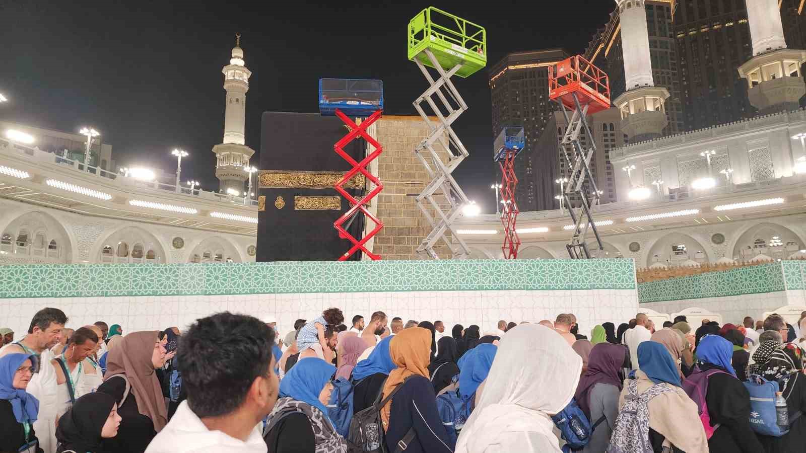 kabe i muazzama duvarlari bakima alindi 1 YdghbRdA