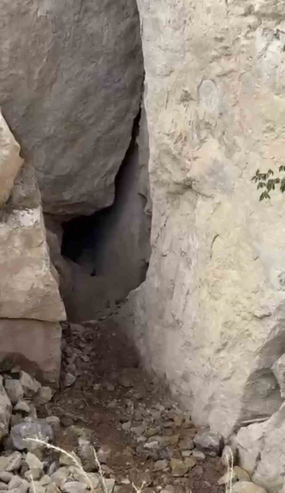 kacak kazi yapan 4 sahis jandarmaya yakalandi 3 ApIb2kPF