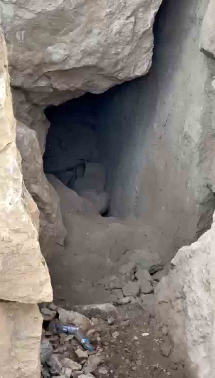 kacak kazi yapan 4 sahis jandarmaya yakalandi 4 i81ZBVnv