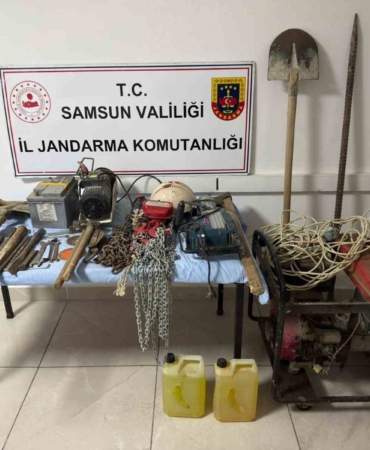 kacak-kazi-yapan-4-sahis-jandarmaya-yakalandi-AEJ2EwSL.jpg