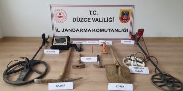 kacak-kazi-yaparken-jandarmaya-sucustu-yakalandilar-WRxH3BGL.jpg