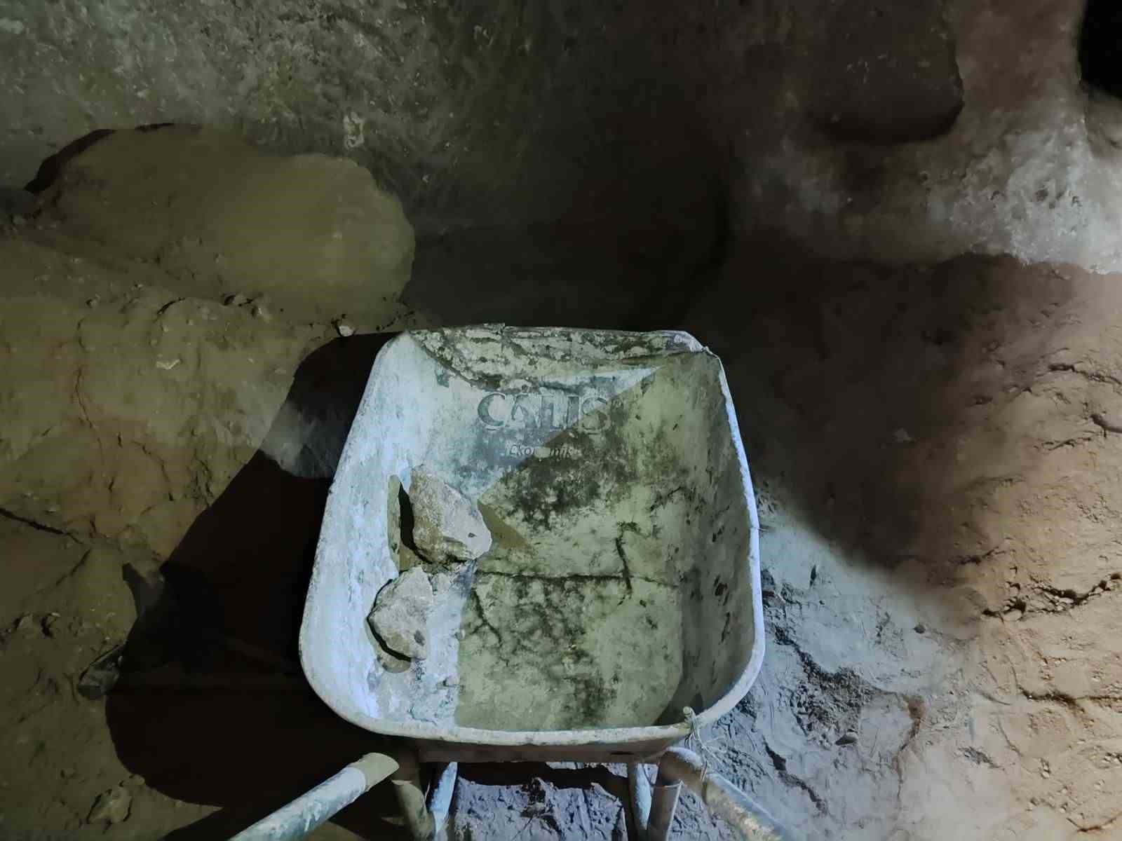 kacak kazida yeralti sehri cikti 2 cidYDXcs