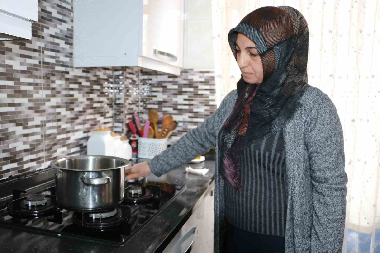 kacak kullanim iddiasi ile dogal gaz sayaci sokulen aile magdur oldu 2 9mTzit6D