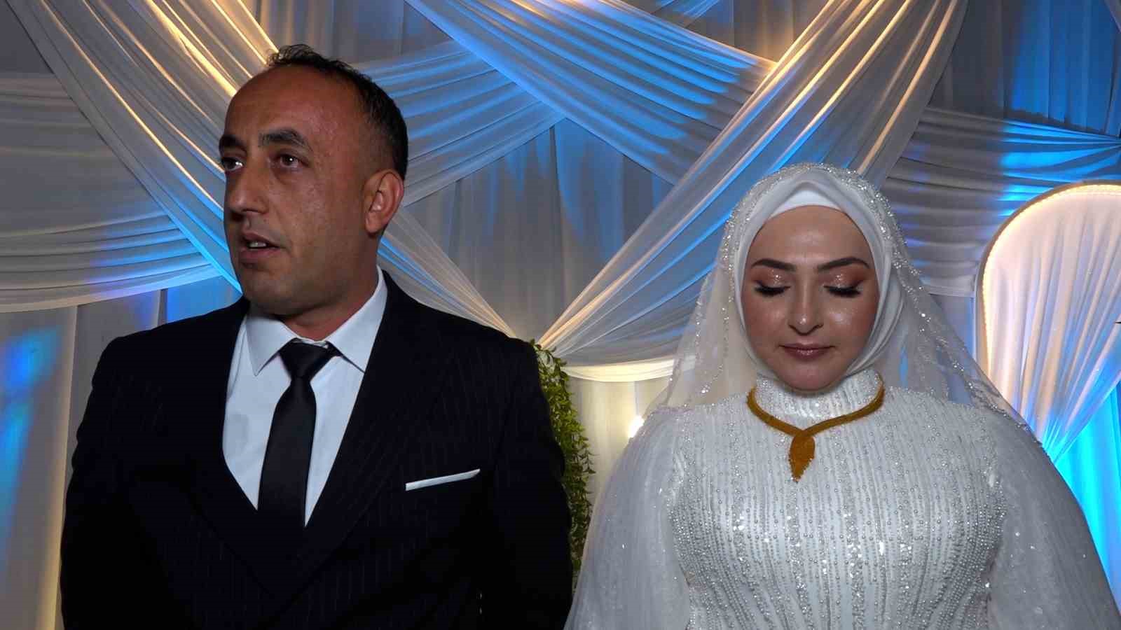 kacarak evlendiler 14 yil sonra ruya gibi bir dugunle hayallerini tamamladilar 4 z5REfYZB