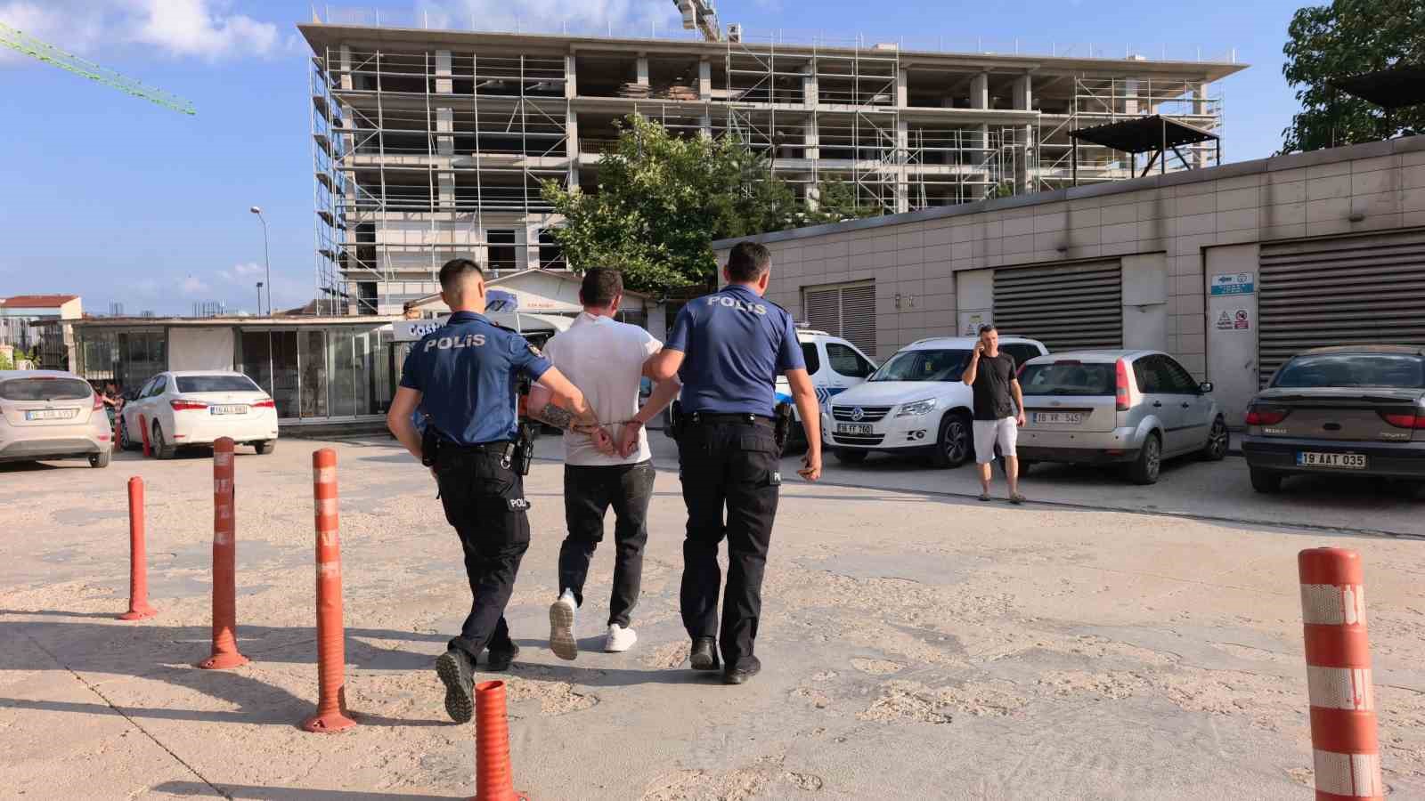 kacarken yakalanan supheliden ilginc savunma sansimi denedim 3 8aHWaOwu