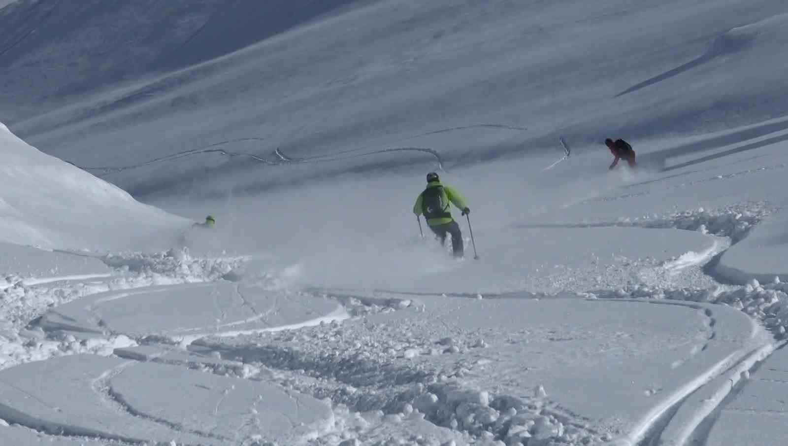 kackarlarda heliski heyecani 21 kez basladi 3 MflMpwhV