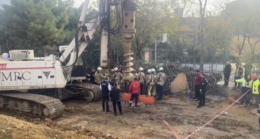 kadikoyde insaat santiyesinde isci cukura duserek yaralandi 0