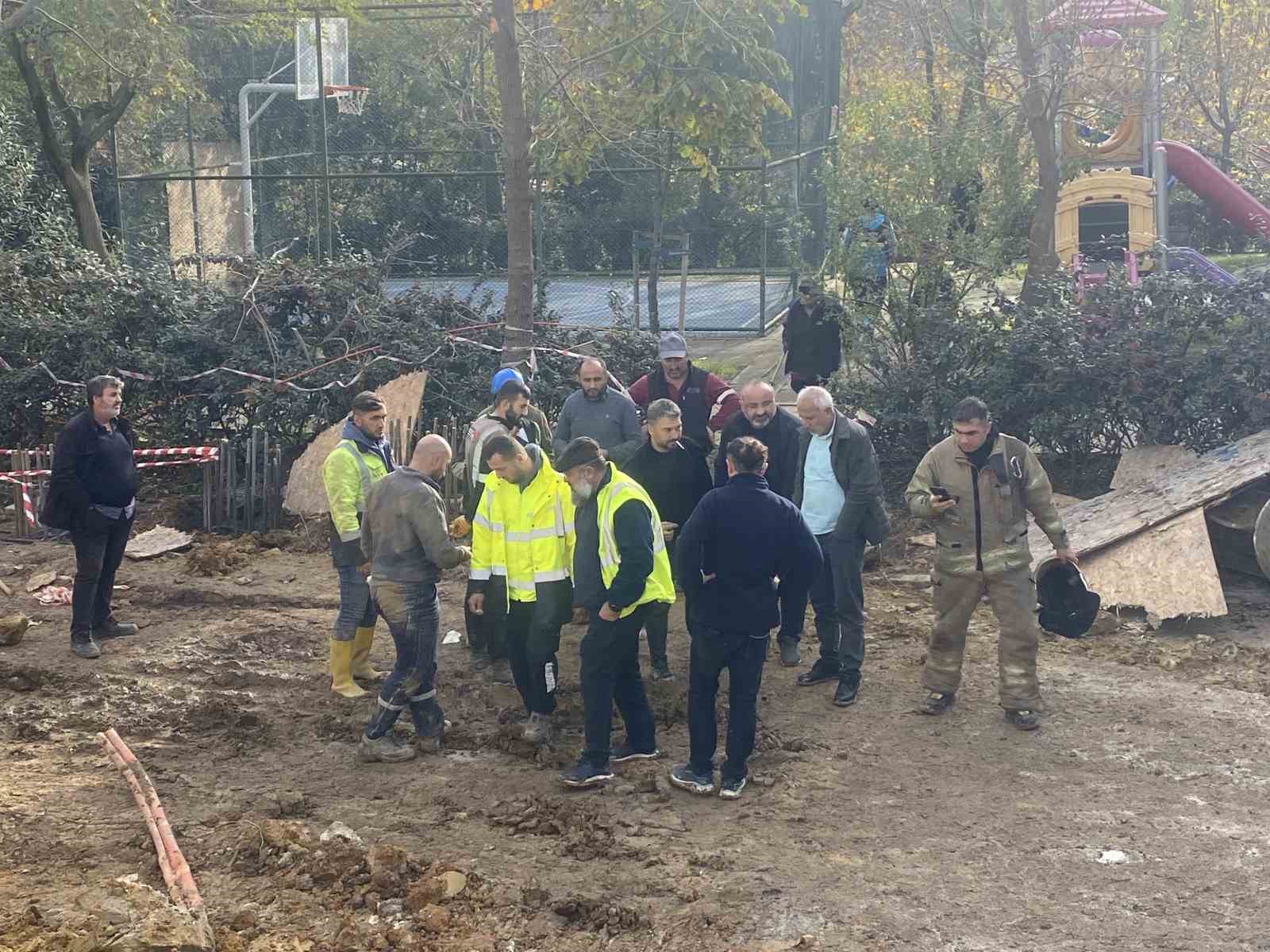 kadikoyde insaat santiyesinde isci cukura duserek yaralandi 2 isnaGDPY