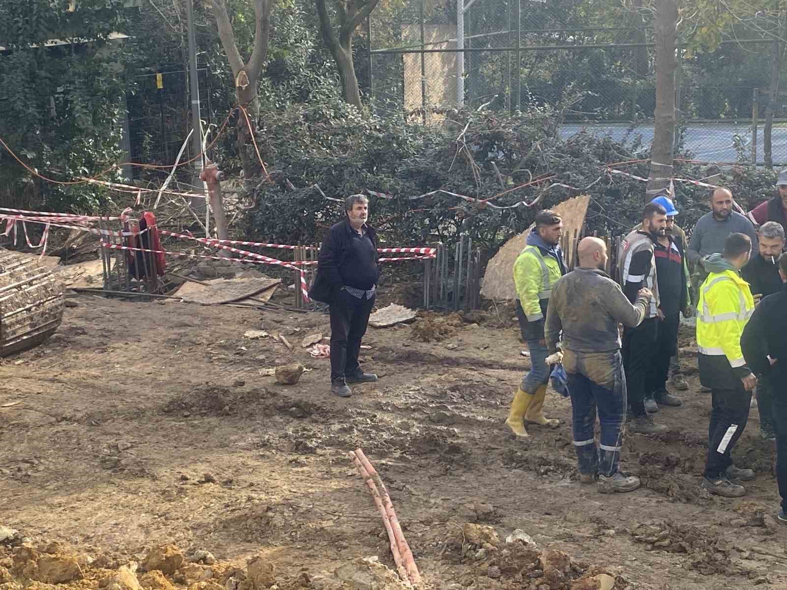 kadikoyde insaat santiyesinde isci cukura duserek yaralandi 3