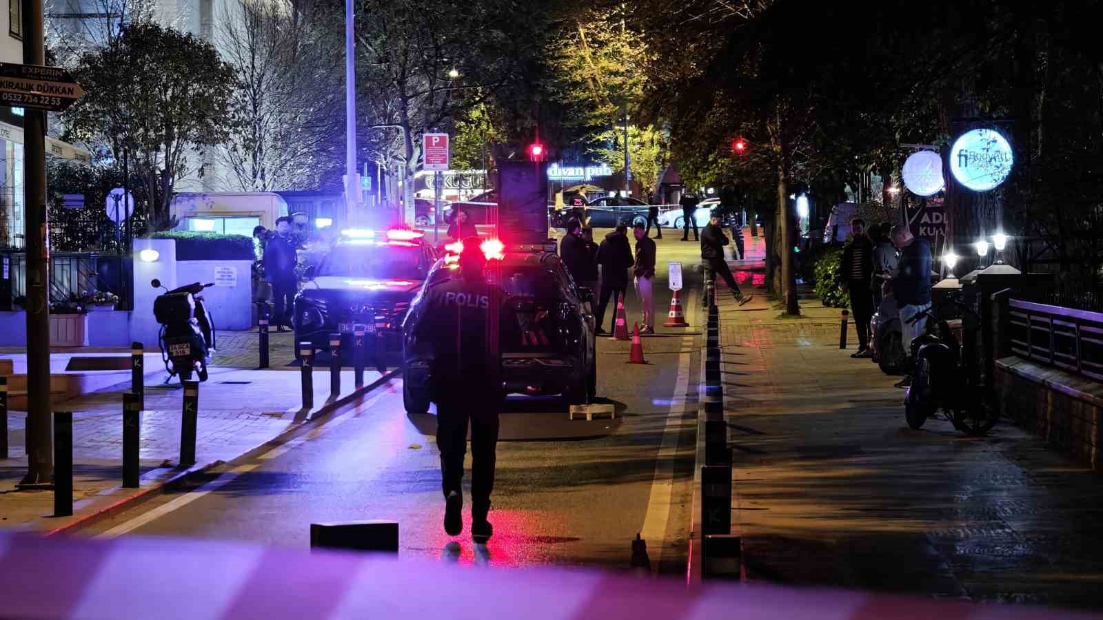 kadikoyde restorana silahli saldiri tartismanin ardindan mekani kursunladi 5 Zd78hMdu