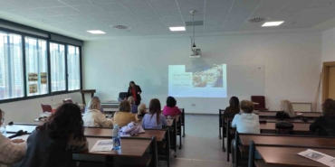 kadikoyde-ucuncu-yas-universitesi-ile-hayat-boyu-ogrenme-modeli-genisliyor-qr5sfulE.jpg