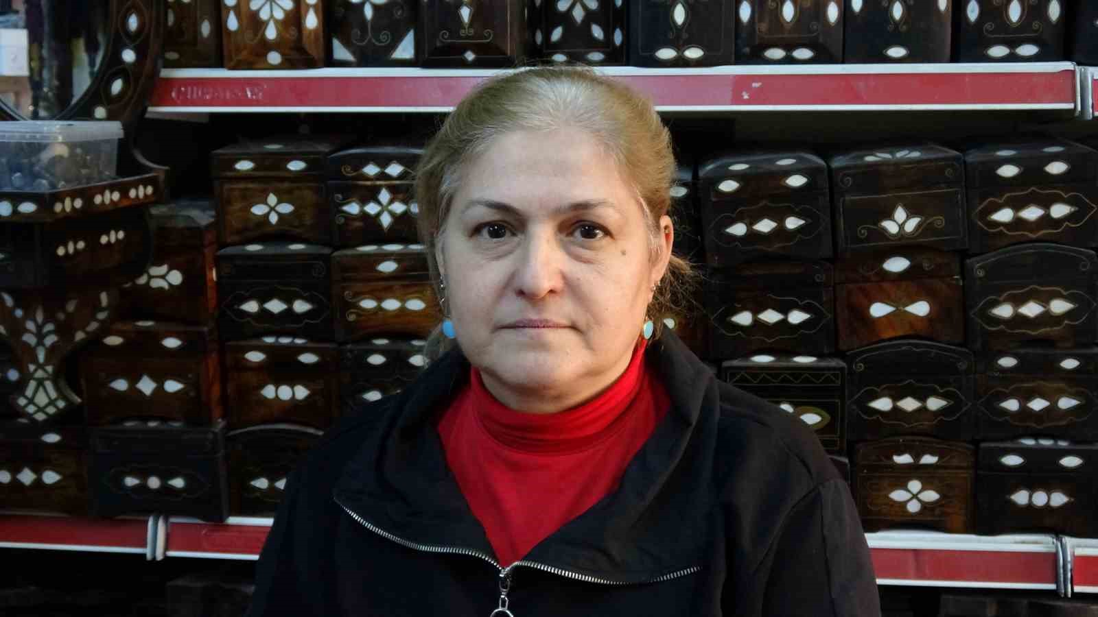 kadin bakir ustasi erkeklere tas cikartiyor 6 s8pUBMrC
