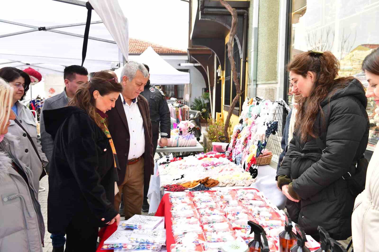 kadin girisimciler bayram sokagi kapilarini acti 1 umSGHVA2
