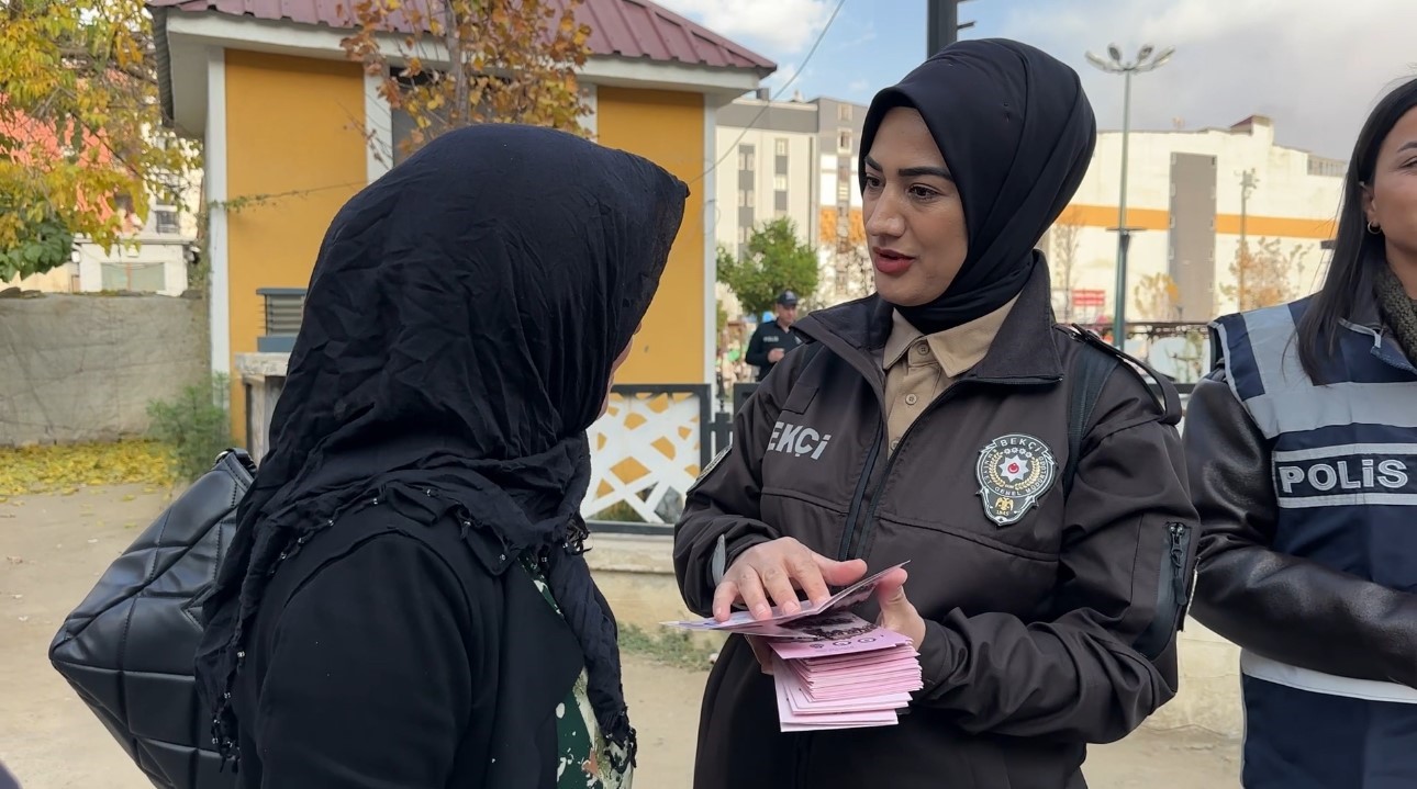 kadin kolluk gucleri alana indi yuksekovada polis jandarma bekci ve zabitadan kadina yonelik siddetle WPEO9aIA