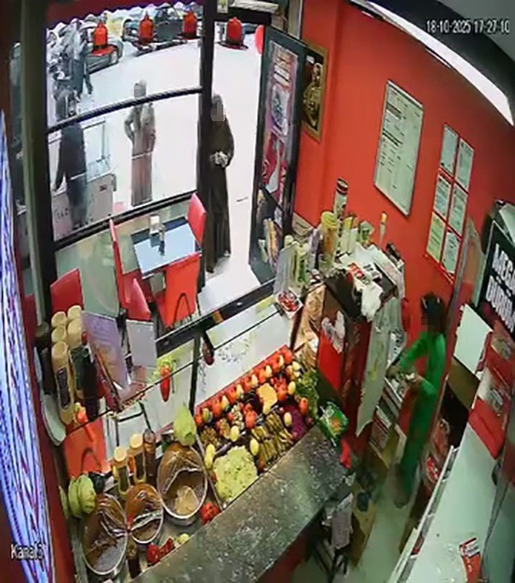 kadinlar cocuga dukkandaki kasadan 3 bin lirayi boyle caldirdi 2 mjr39sUS