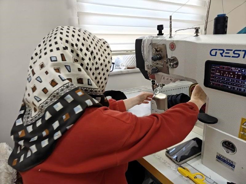 kadinlar erkek isini devraldi 3 YrMC5CLV
