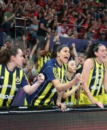 kadinlar-euroleaguede-3-kez-sampiyon-fenerbahce-AEDHX8Bm.jpg