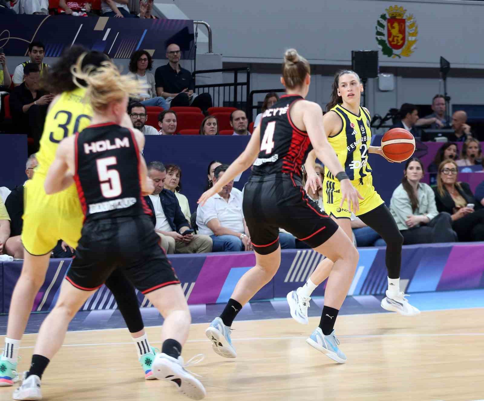 kadinlar euroleaguede fenerbahce 7 kez finalde 0 H81MPgwV