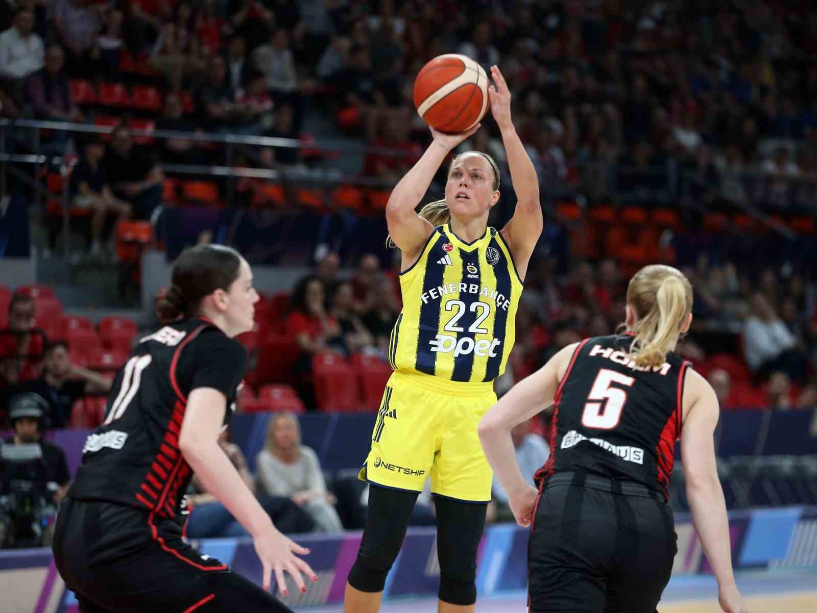 kadinlar euroleaguede fenerbahce 7 kez finalde 1 VEyuaFdT