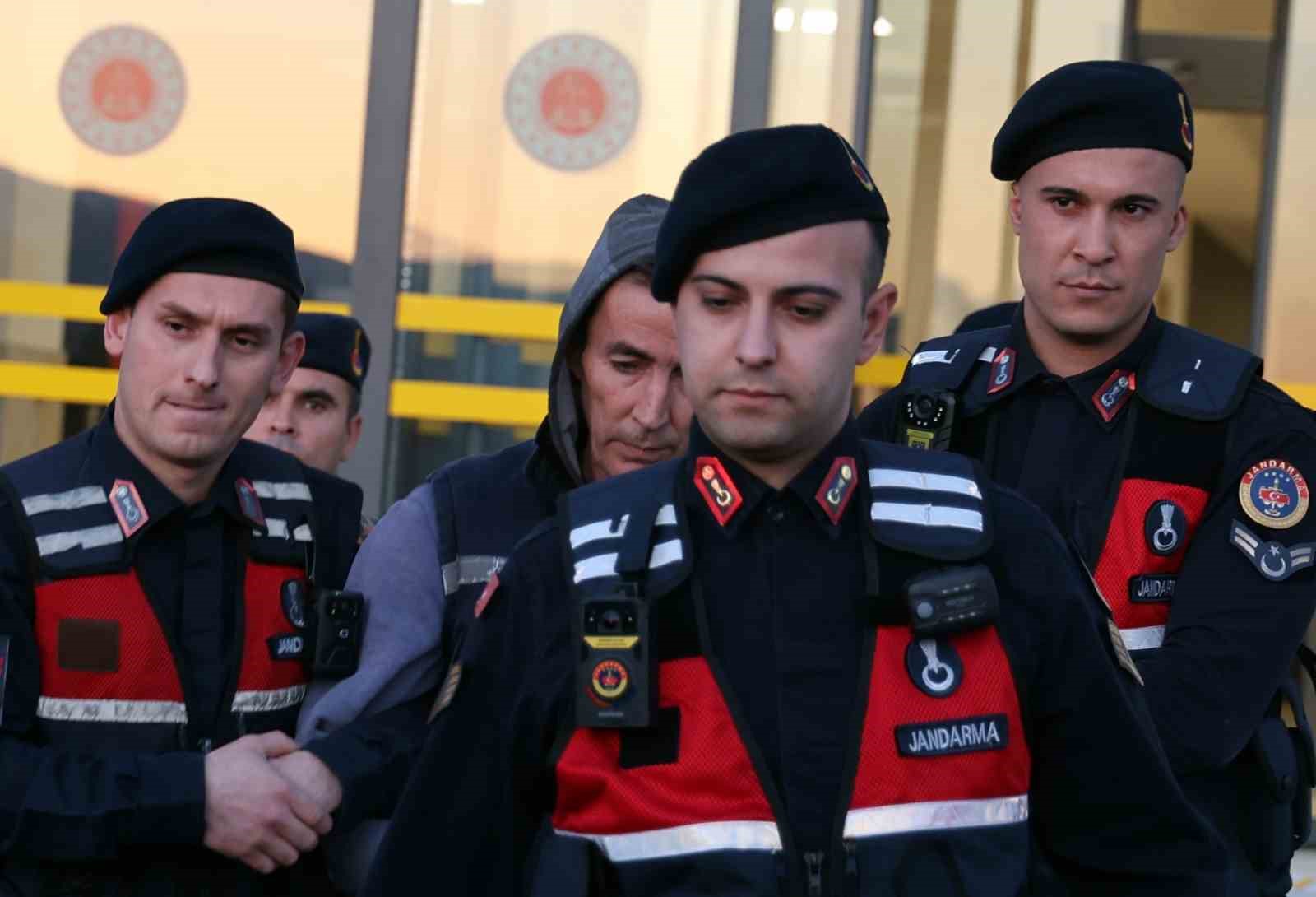 kadinlar gununde karisini olduren sahis tutuklandi 0 FjcPcRvn