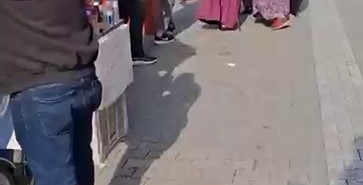 kadinlar-sac-basa-kavgaya-tutustu-o-anlar-kamerada-xtXMXb8x.jpg