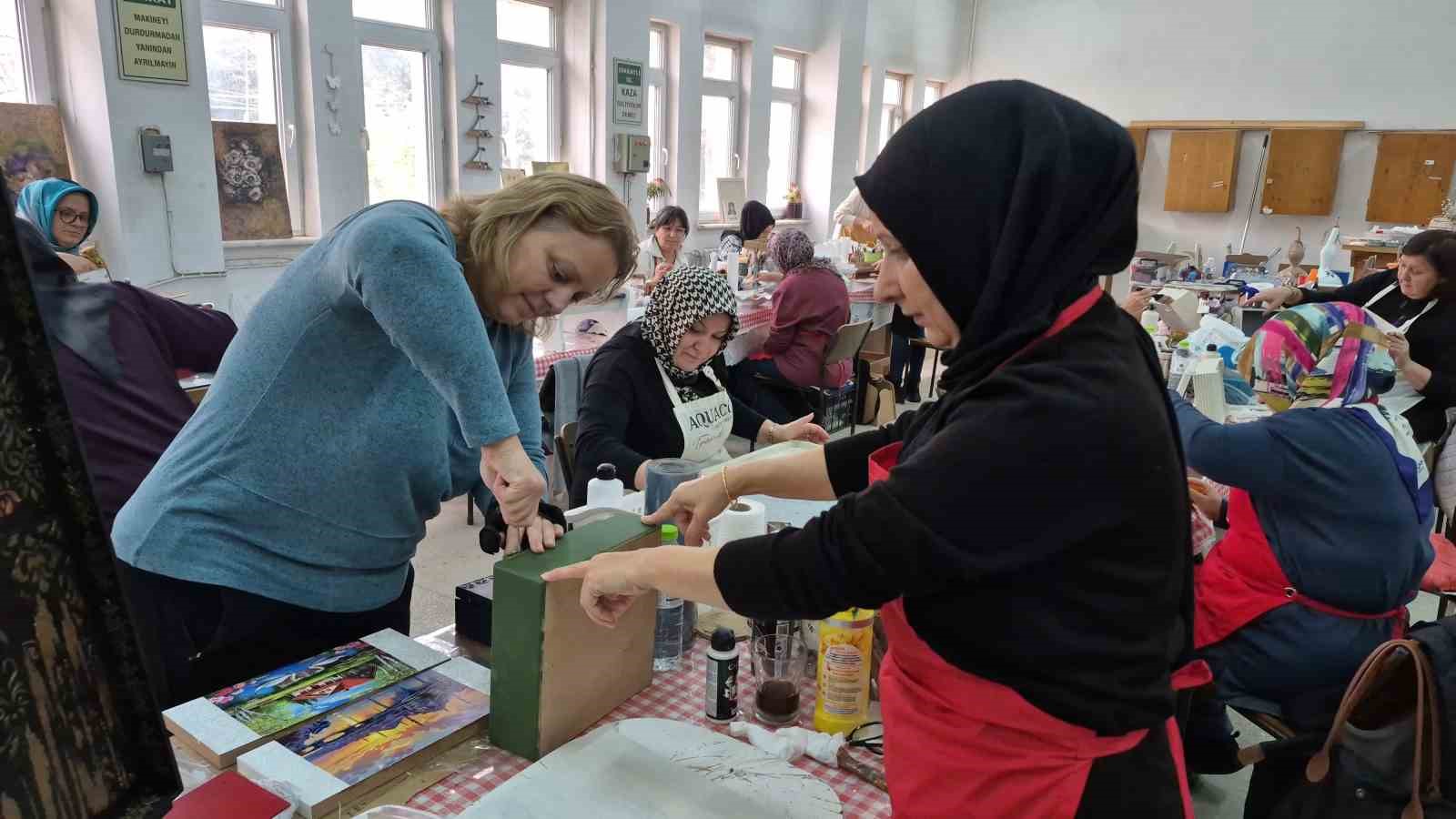 kadinlara ozguven ve meslek kazandiran kurs esimden artik harclik almiyorum 2