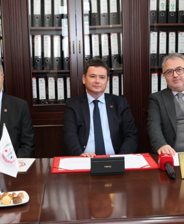 kadinlarin-guvenli-hayat-hakki-icin-osmangaziden-onemli-adim-NgEAu1Cc.jpg