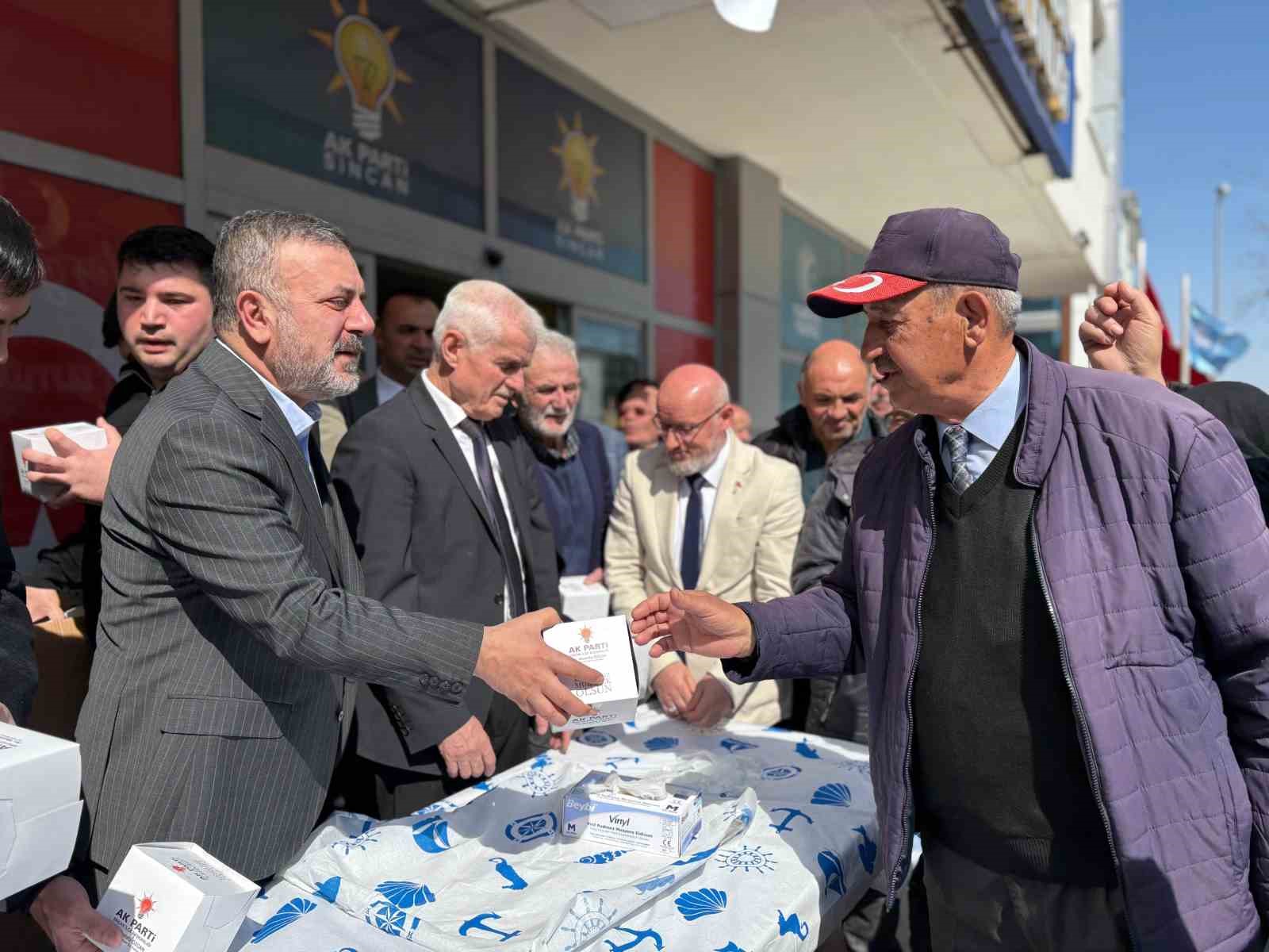 kadir gecesi sincanda dualarla idrak edildi 0 J6zkkrcW