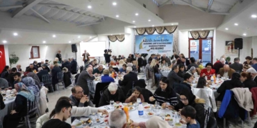 kadir-gecesinde-sehit-ve-gazi-aileleri-iftar-sofrasinda-bulustu-3nMQWDdQ.jpg